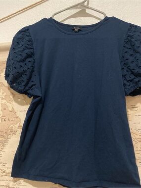 Express Navy Eyelet Puff-Sleeve Tee